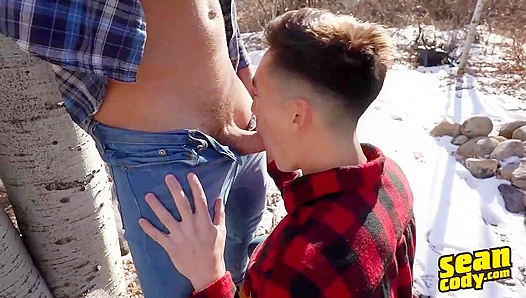 Raw Rendezvous in the Woods: Sean Codys Beefiest Men Engage in Unbridled Lust – 18+