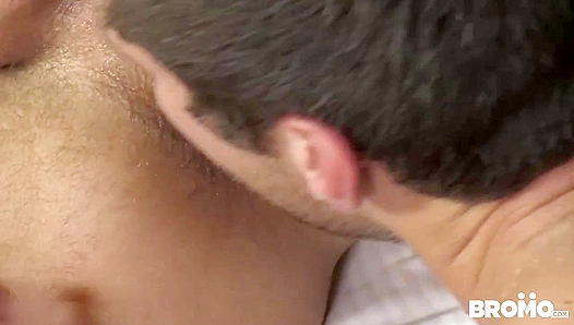 Rod Pederson and Wesley Woods Pound Each Other Raw in Animalistic Threesome - BromoUS