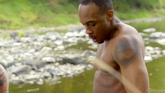 Steamy Summer Lovemaking: Skyy Derek Trents Sultry Outdoor Encounter – 18+