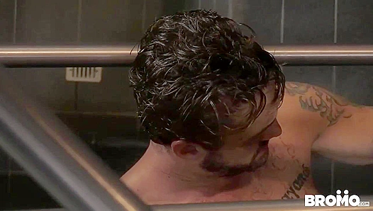 Steamy Locker Room Lust: Hunters Hung Muscles Fill Wesleys Thirsty Mouth