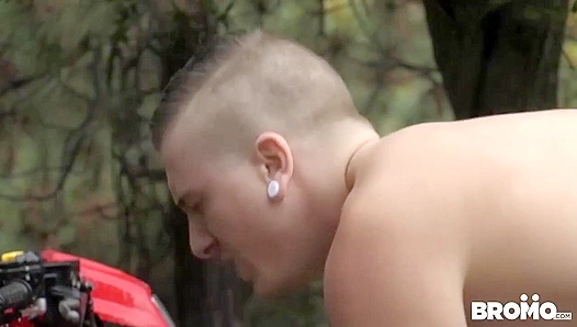 Steamy Outdoor Orgy: Tom Faulk Ashton McKay Go Wild in Lustful Gay Frenzy