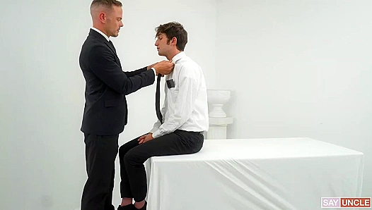 Trent Summers Massive Cock Overwhelms the Masters Hungry Throat – Raw Gay Power Exchange