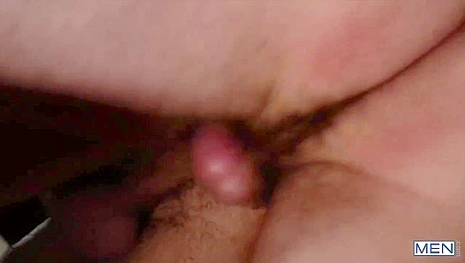 Raw and Raunchy Sex: Brians Deep Ass Thrills on Cam – TinyGays 18+