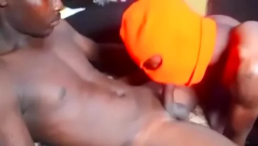 Raw Public Encounter: Hot Strangers Hung Slobbered On My Face – Amateur Gay Blow Job