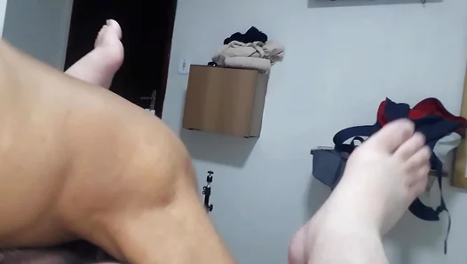 Steamy Encounter: Chubby Builder Teases Fernandos Tight Hole with Hung, Sweat-Slicked