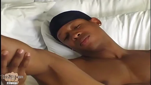 ThugBoys Steamy Solo Session: Raw Energy Builds to a Fierce Orgasm