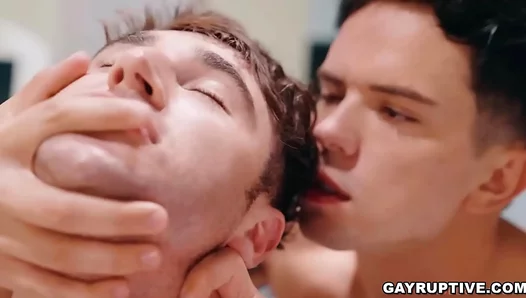 Dakota Paynes Intense Medical Exam Leaves Sexy Nurse Michael Breathless – 18+