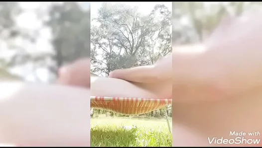 Farmboys Thirsty Orgasms Under Sunlit Fields: Freeballing Hard – TinyGays 18+