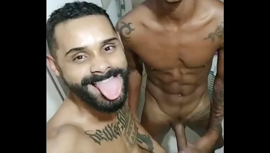Favela Fury: Rios Rugged Stallion Unleashes His Throbbing Beast on Live Cam – GayXXX