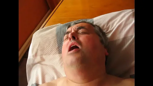 Teenage Thrust: Young Lad Unleashes Huge Load in Record Time – Amateur Gay Orgasm 18+