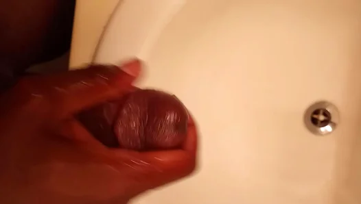 Thick Ebony Beast Cums Hard in Solo Jerkoff Session – Loads of Hot Spunk Erupts