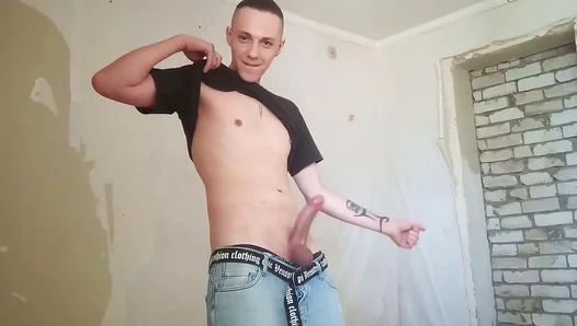 Spooky Solo Session: Bi Twinks Thrilling Orgasm in Creepy Abandoned ER – HotGays 18+