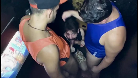 Thrilling Encounters in Cozy Gay Sex Cubicles: Pinto Grossos Steamy Adventures