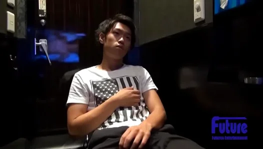 Steamy Johnnys-Style Idol Sizzles in Solo Japanese Gay Video – Free Hotness