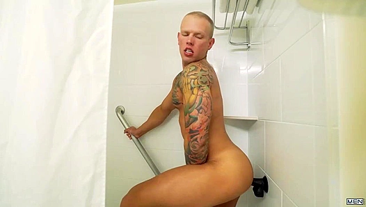 Dante Dominates: Raw Intensity as He Claims Hot Soldier Bretts Tight Hole - Bareback 18+