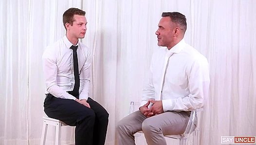 Benjamin Swallows Manuels Mammoth Meat Whole in Raunchy Throe - GayPrideX 18+