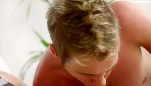 Lloyds Tight Hole Wraps Around Wills Massive Cock – Deep Throating Delight for 18+