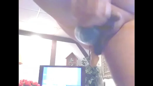 Steamy Self-Love Showdown: Thrilling Three-Dildo Plunge for Hungry Amateur – 18+