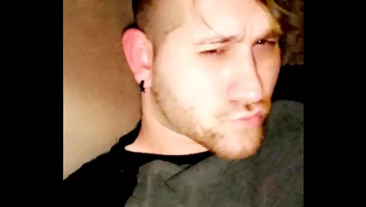 Massive Dicks Steaming On-Camera: Watch Live Gay Twich Show