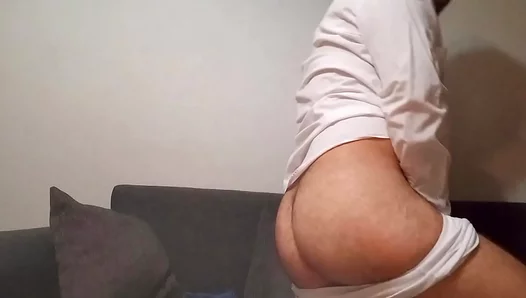 Massive Muscle Hunks Steamy Solo Exposes His Throbbing Rock Hard Endowment – 18+