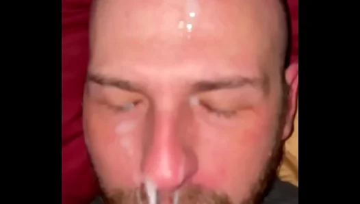 Hung New Orleans Stud Unleashes Thick Load on Gregs Face - HotGayFacial