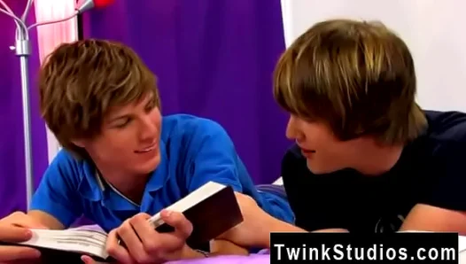 Young Twinks Pleasure Unleashed: Moaning Wildly During Intense Raw Threeway – 18+