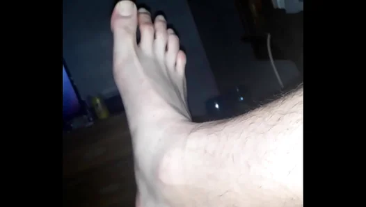 Unleashing Foot-Lovin Twink Orgasms: Amateur Boys Stroke Their Feet Dicks