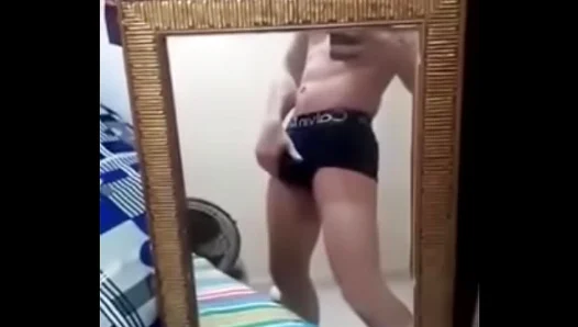 LipeeBrayks Sizzling Solo Session: Amateur Gay Masturbation Mayhem Ignites