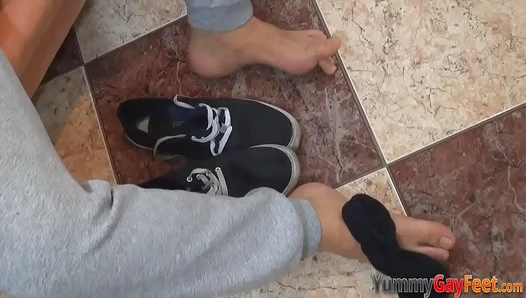 Muscle Gods Steamy Foot Worship - Pounding Solo Orgasm