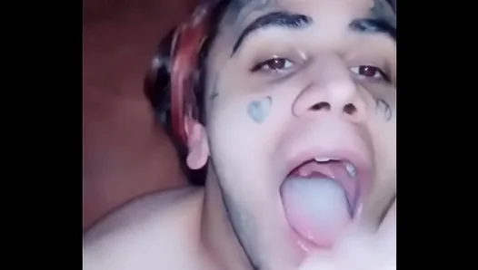 Danny Ransoms Intense Oral Obsession: Gobbling Down the Juicy Shemale Cock of an Innocent