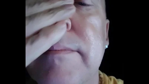 Steamy Facial Finish: Michael Crookes Mouth Flooded With Hot Load After Deep-Throating