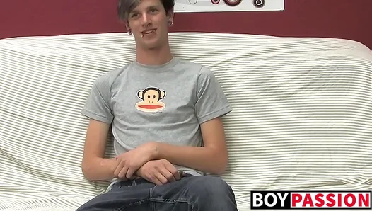 Dannys Naughty Couch Solo: Masturbating Blissfully on Camera – 18+GayVideoHub