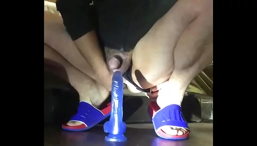 Raw Self-Love Spectacle: Dildo-Fucked Live for a Spellbound Audience – HotGayShows 18+