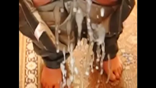 Steamy Self-Love: Amateur Cutie Unleashes Thick Load in Sizzling Solo Orgasm – SoloBoy 18+