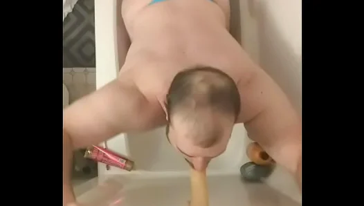 Chubby Cuties Dildo Delight: Plunging Deep into Flesh-Friendly Fun – XXX