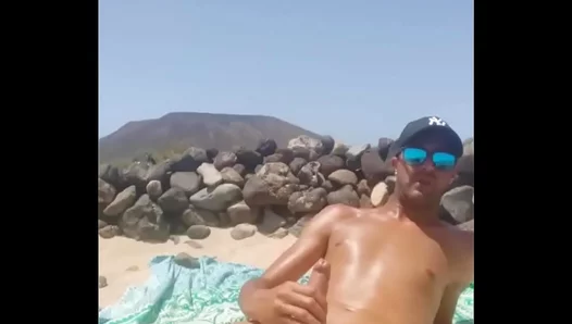 Sensual Barefoot Play: Sun-Kissed Twink Spreads Legs Wide for Footjob Bliss Under Clear