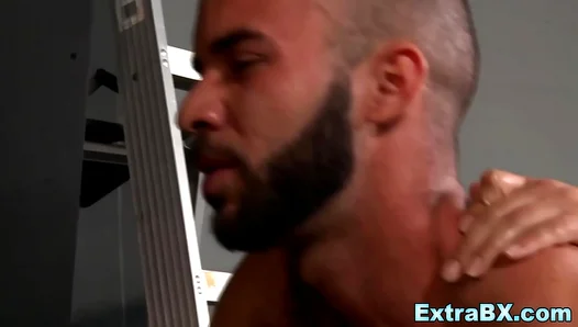 Sweaty Muscle Studs Unleash Raw Passions in a Steamy Garage Sex Orgy - GayPornRough 18+