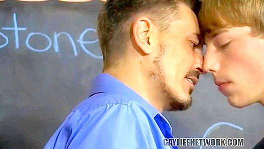 Steamy School Session: Professor Collin Student JR Sizzle in Naughty Classroom Flirtation