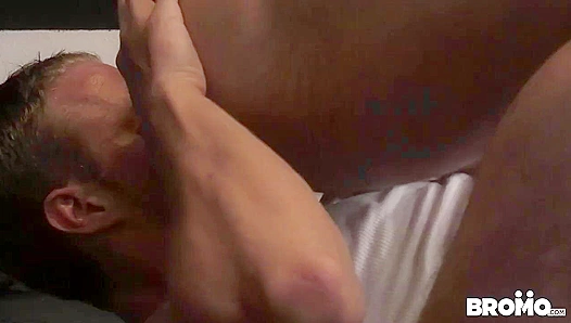 Sweat-Drenched Workout Turns Steamy: Fitness Enthusiasts Shawn Tyler Get Down And Dirty