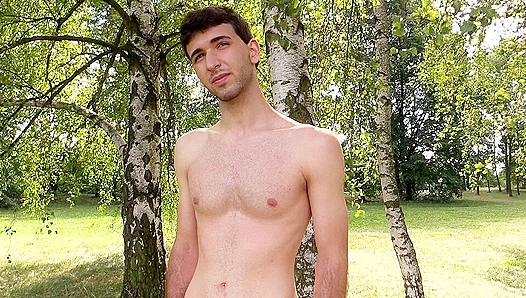 Czech Muscle Hunk threesome: Hung studs ravage each others tight holes in raw anal - XXX