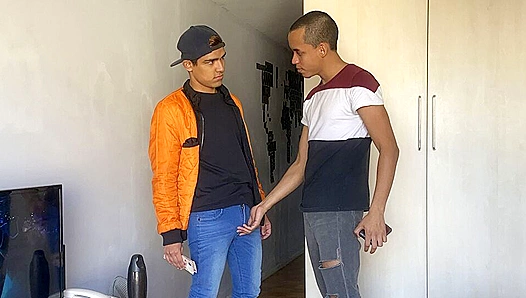 Latino Lust Ignites: Gabriel Fernandos Wild Anal Ride Unleashes His Passion – LatinLeche