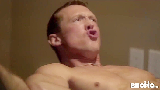 Pierce Paris Gobbles Down Jordan Levines Thick Meat – Steamy Gay Hookup