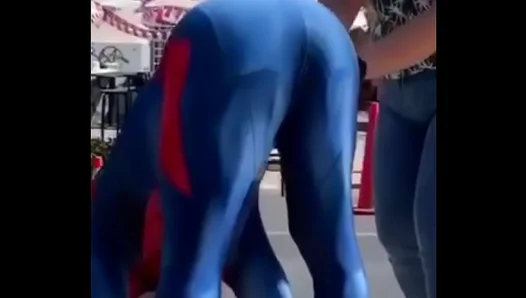 Spider-Mans Busty Sidekick Sways Her Voluptuous Ass in Steamy Cosplay Twerk - 3 Min