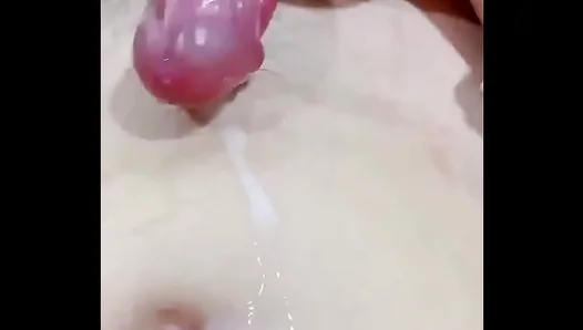 Massive White Stallion Blasts Epic Cream Pie in Stunning Solo Scene – 18+