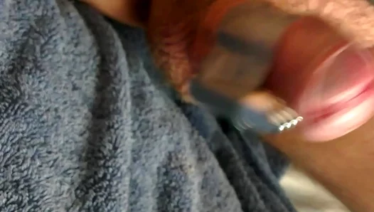 Cumming Hard with Electrifying Vibe Pleasure on Rock-Hard Dick – 18+