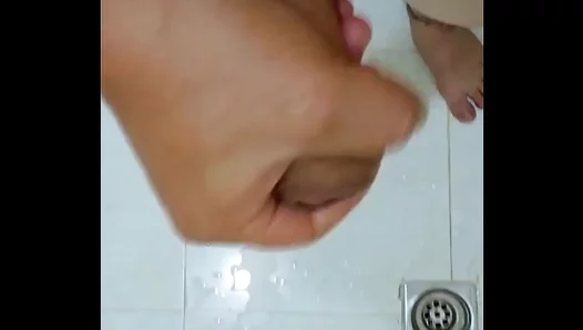 Intense Oral Lust: Hands-On Vietnamese Men Savor Huge Dicks – 18+