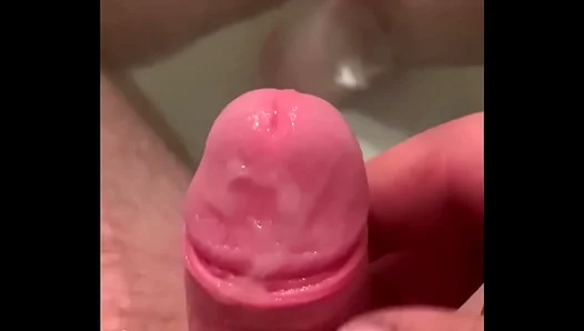 Masters Meaty Thrusts Drenched in Spit as He Chases His Orgasm Alone – 18+
