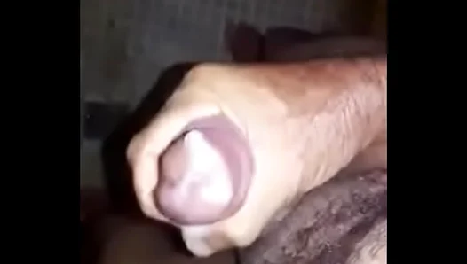 Savoring the Heat: A Mature Mans Hands Bring Intense Solo Delight – HotGaySessions 18+