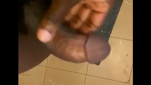 Thick Dark Meat Takes Center Stage as Hung Ebony Hunk Masturbates Intensively – Steamy