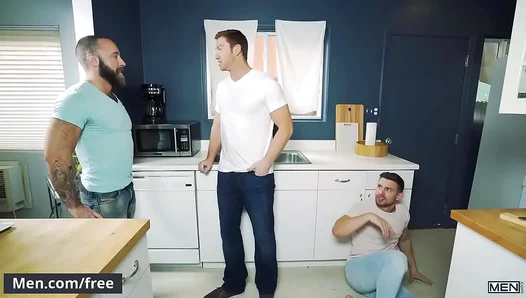 Casey Jack Connor Maguires Intense Workout Fuel Turns into Steamy Muscle Gay Sex Session